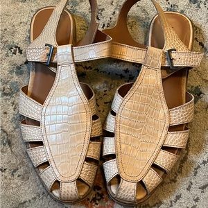 Brand New Lucky Brand flats sz 9